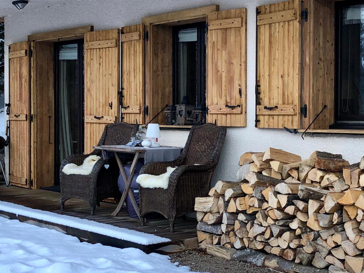 L'Ours Blanc Lodge Le Biot Exteriör bild