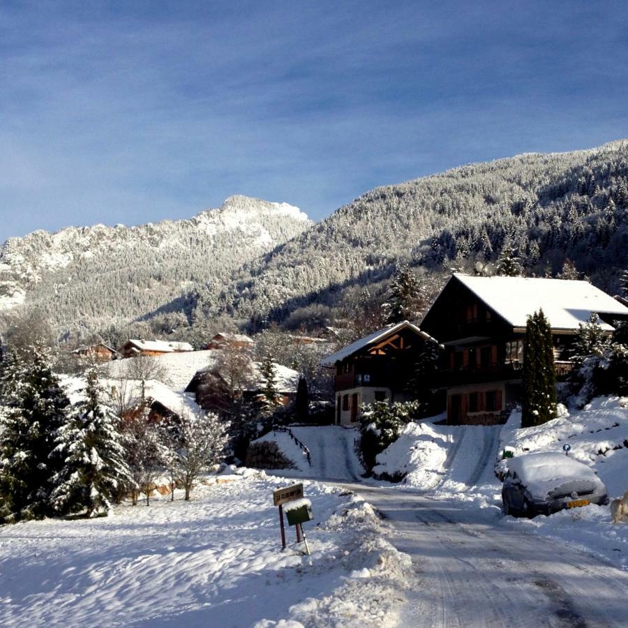 L'Ours Blanc Lodge Le Biot Exteriör bild